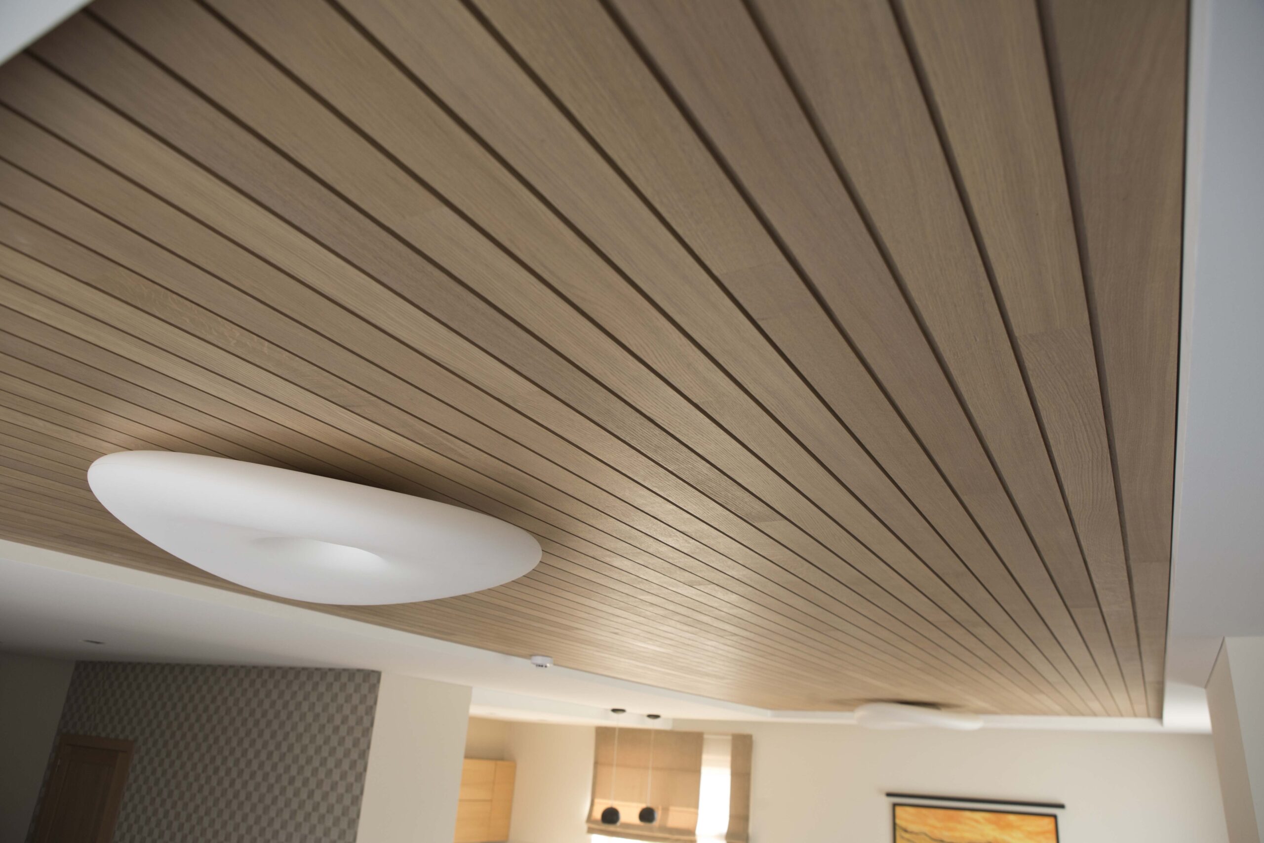 Deco ceiling