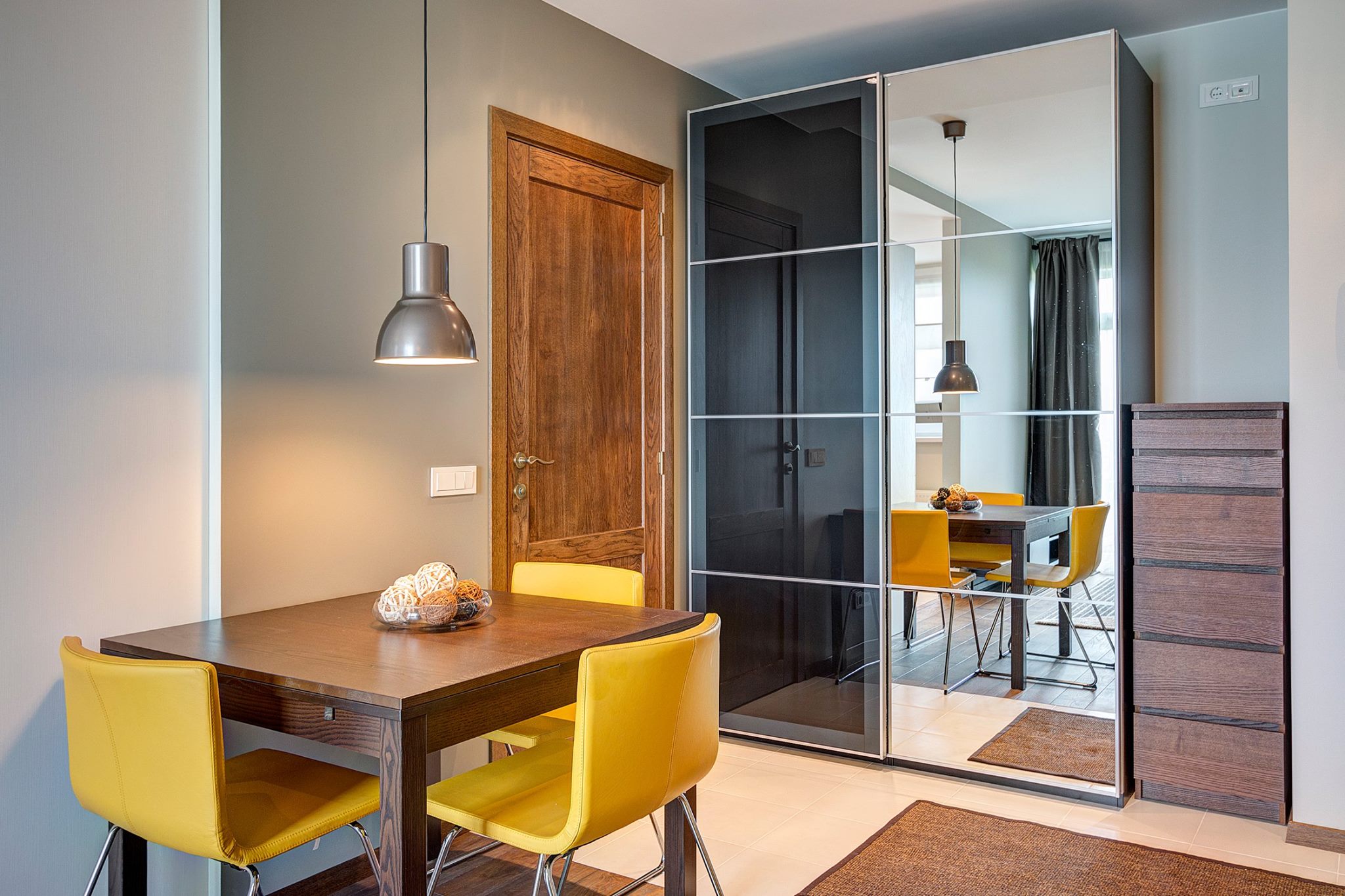Solid oak wood door