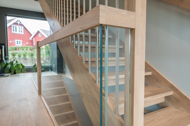 Oak stairs in Norway. Project no. 69