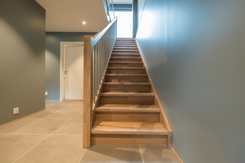 Oak stairs in Norway. Project no. 69