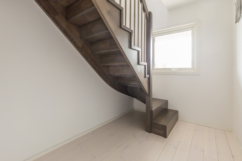Oak stairs in Norway. Project no. 73