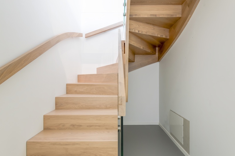 Solid oak wood stairs in Norway. Project no. 74