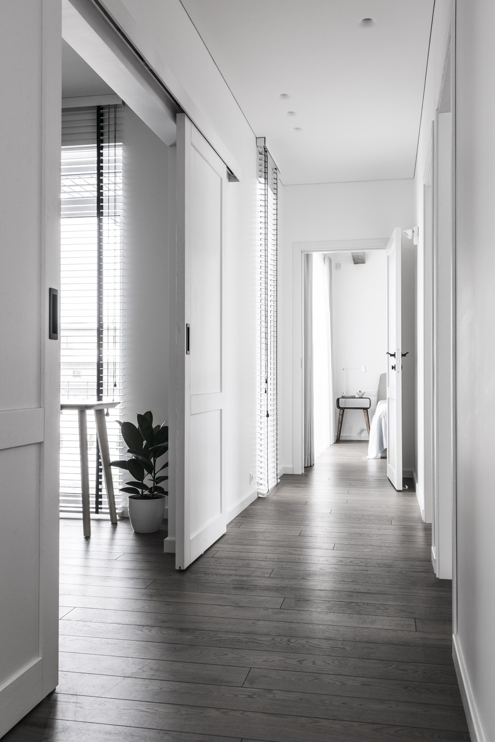 Solid oak wood door