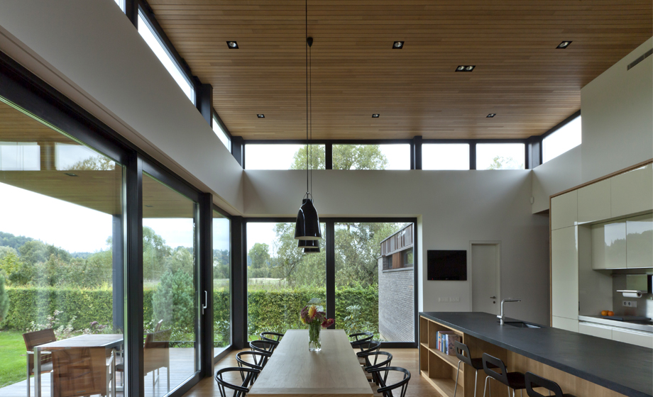 Deco ceiling