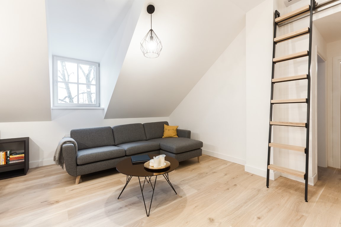 Oak flooring: 3408 Extra white color.