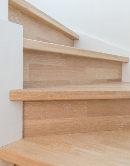 Wood Stairs: Where Safety Meets Aesthetics