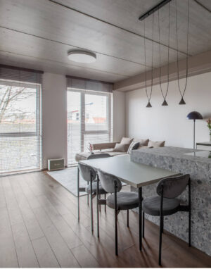 Tranquillity in the City Center: Wooden Floors Infuse Natural Elegance into a Minimalist Interior