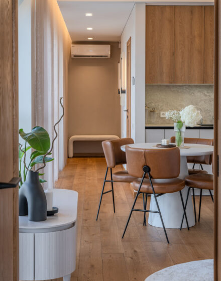 Subtle Beauty of Oak Floors and Doors in a Cozy, Autumn Inspired Interior