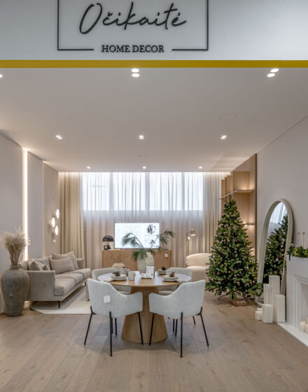 Real Home Vibes: Showroom Showcasing Oak Parquet in the Granola Shade