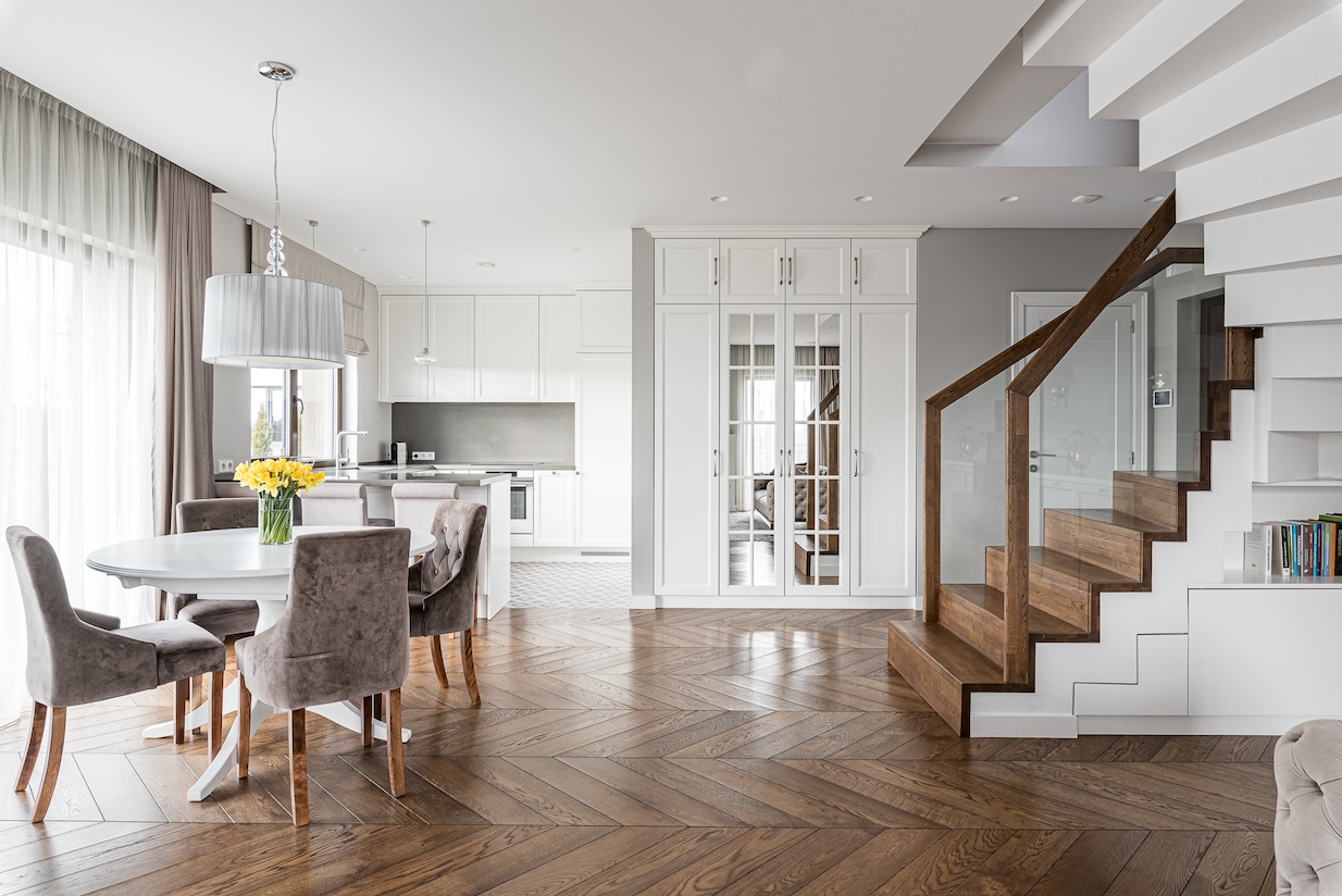 Elevate Your Home with Timeless Craftsmanship: Oak Stairs - Ecowood