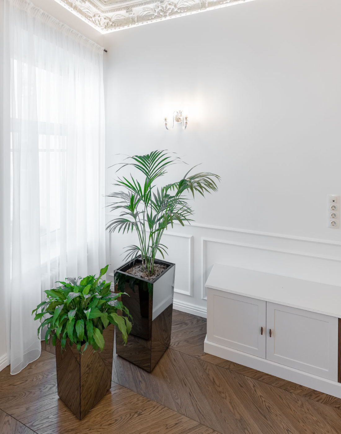 Harmonising Different Spaces with Chevron Parquet