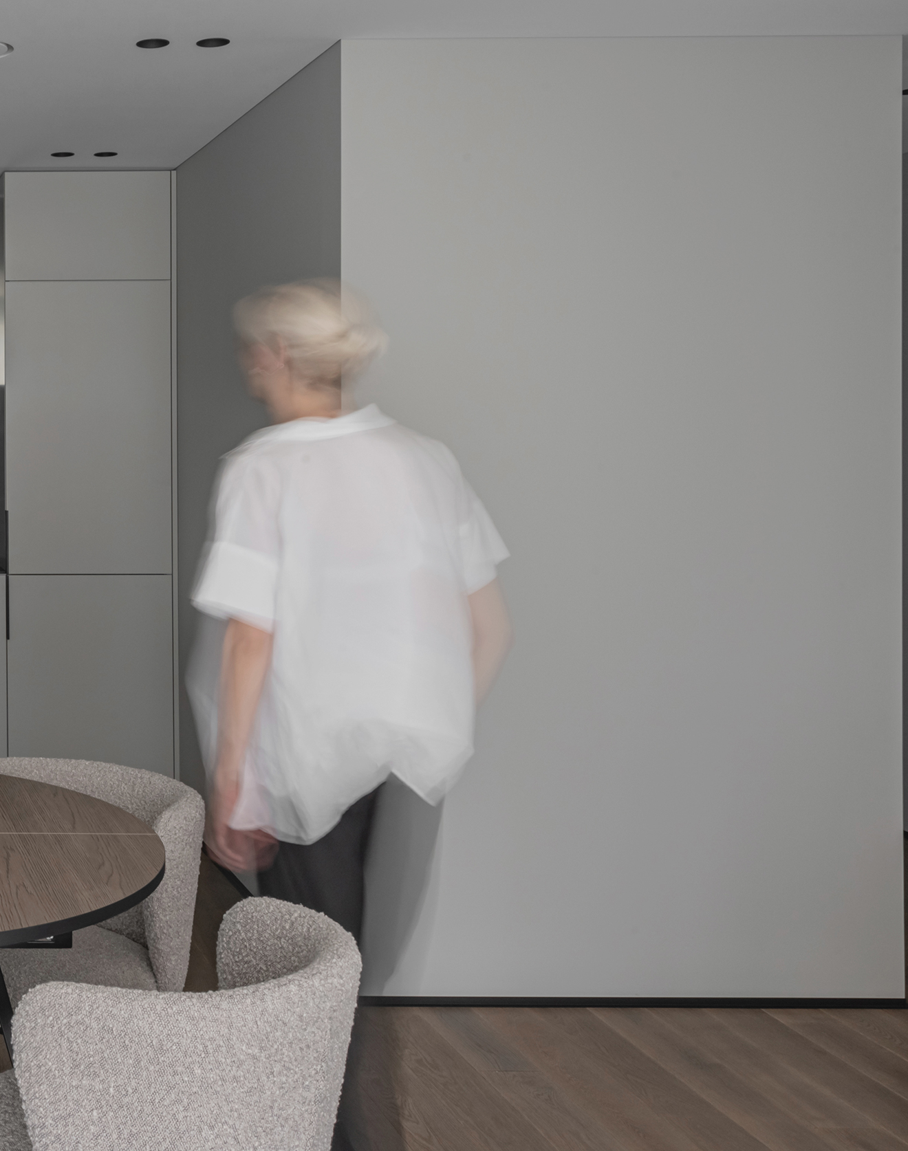 Minimalist Interior Featuring Hardwood Flooring in Cacao Shade