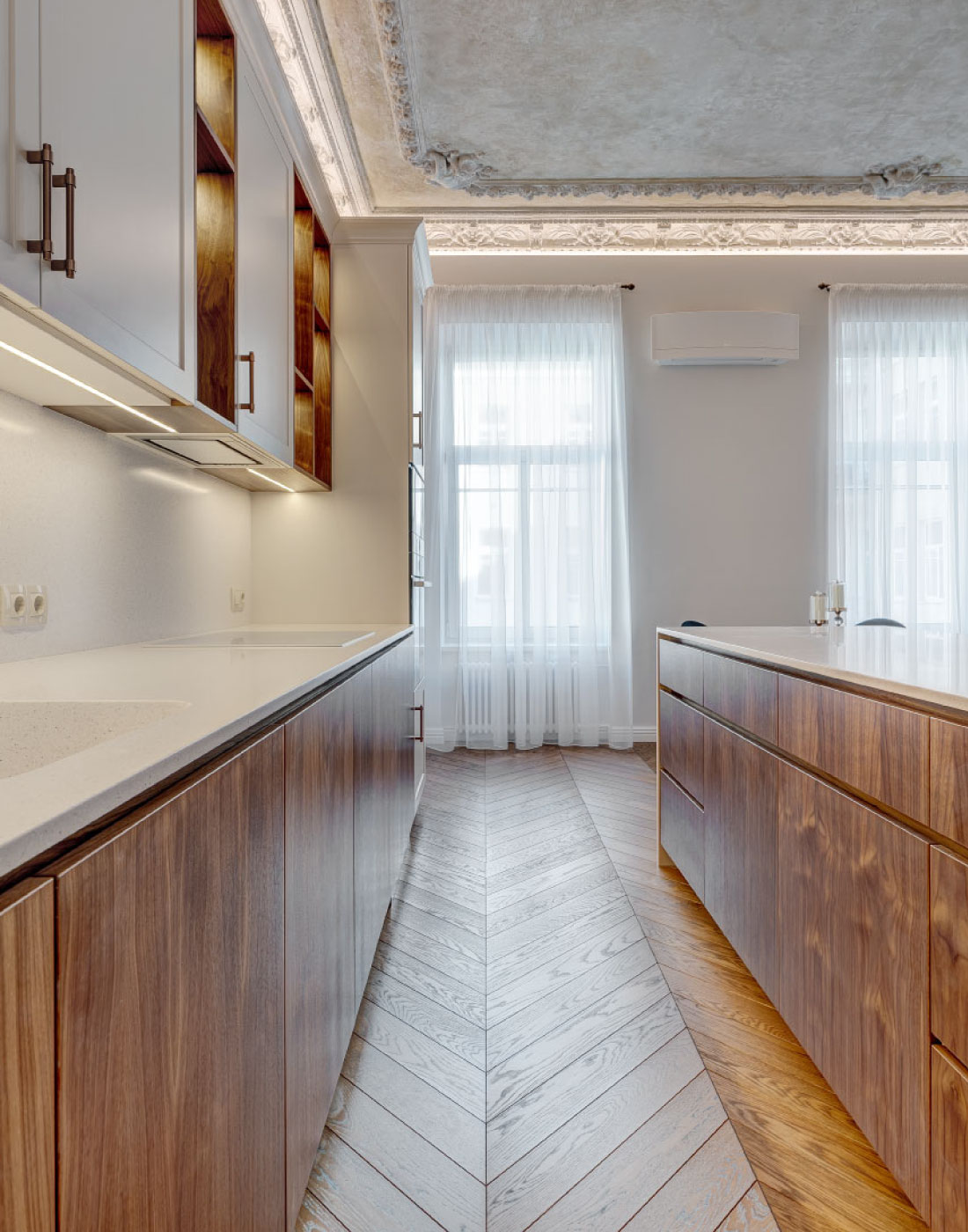 Harmonising Different Spaces with Chevron Parquet