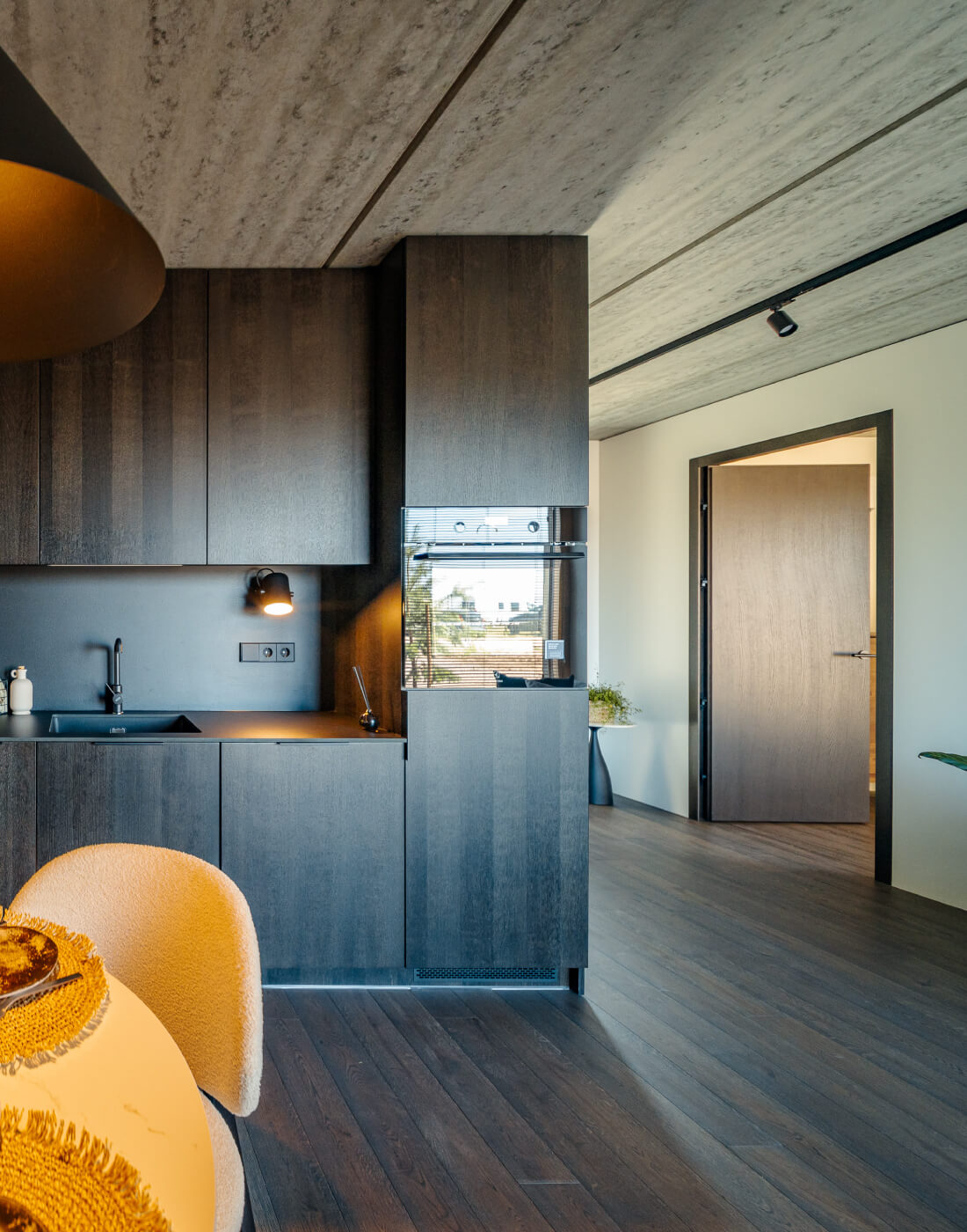 Where Nature and Modernity Unite: The Beauty of Rustic Oak Floors