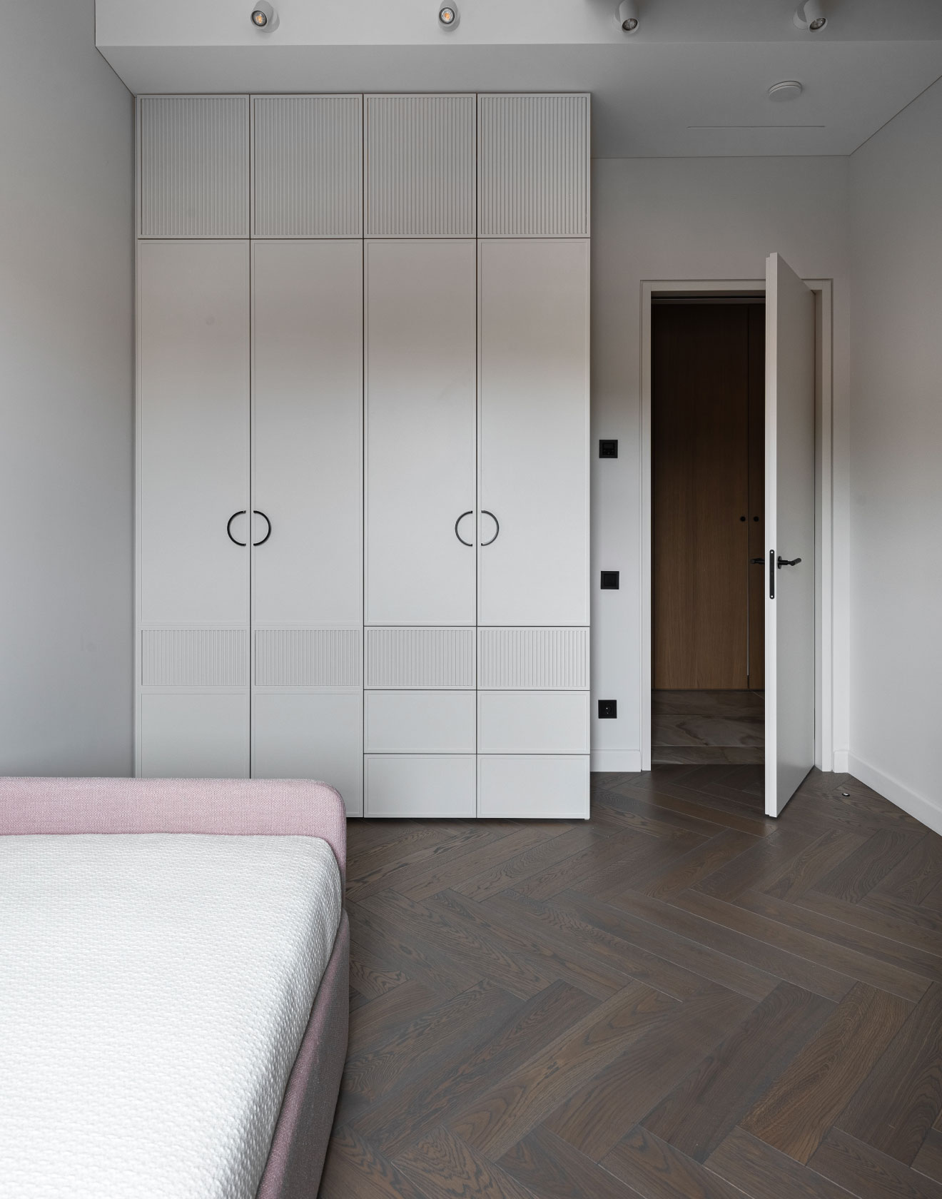 Herringbone Parquet Brings a Timeless Touch to a Renovated Old Town Attic