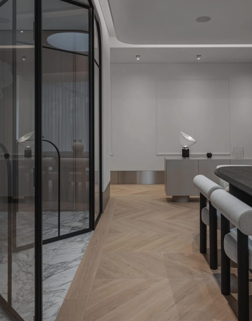 Subtle Dynamics: Chevron Oak Flooring in a Calm, Minimalist Interior