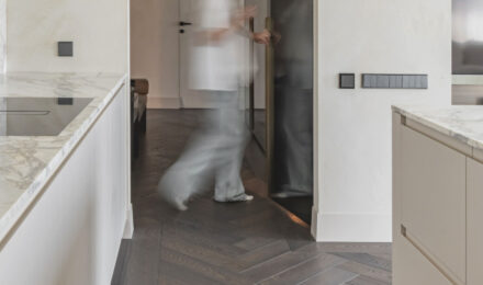 Herringbone 90 Oak Flooring – Classic Elegance for Modern Interiors