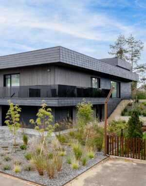 Seamless Oak Aesthetics – When Every Detail Comes Together