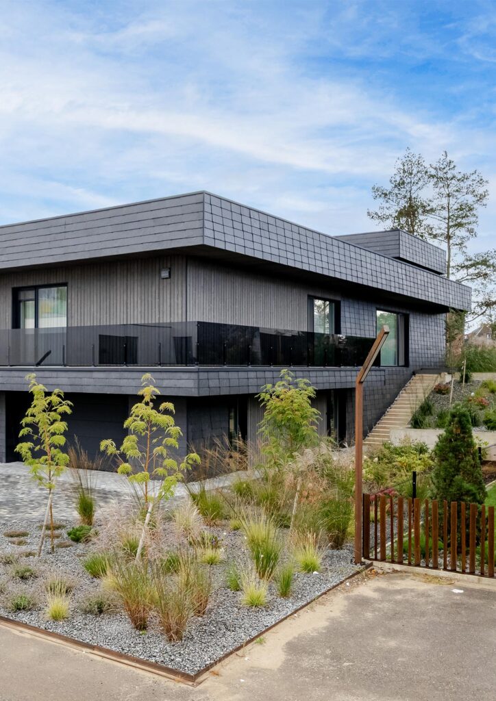 Seamless Oak Aesthetics – When Every Detail Comes Together