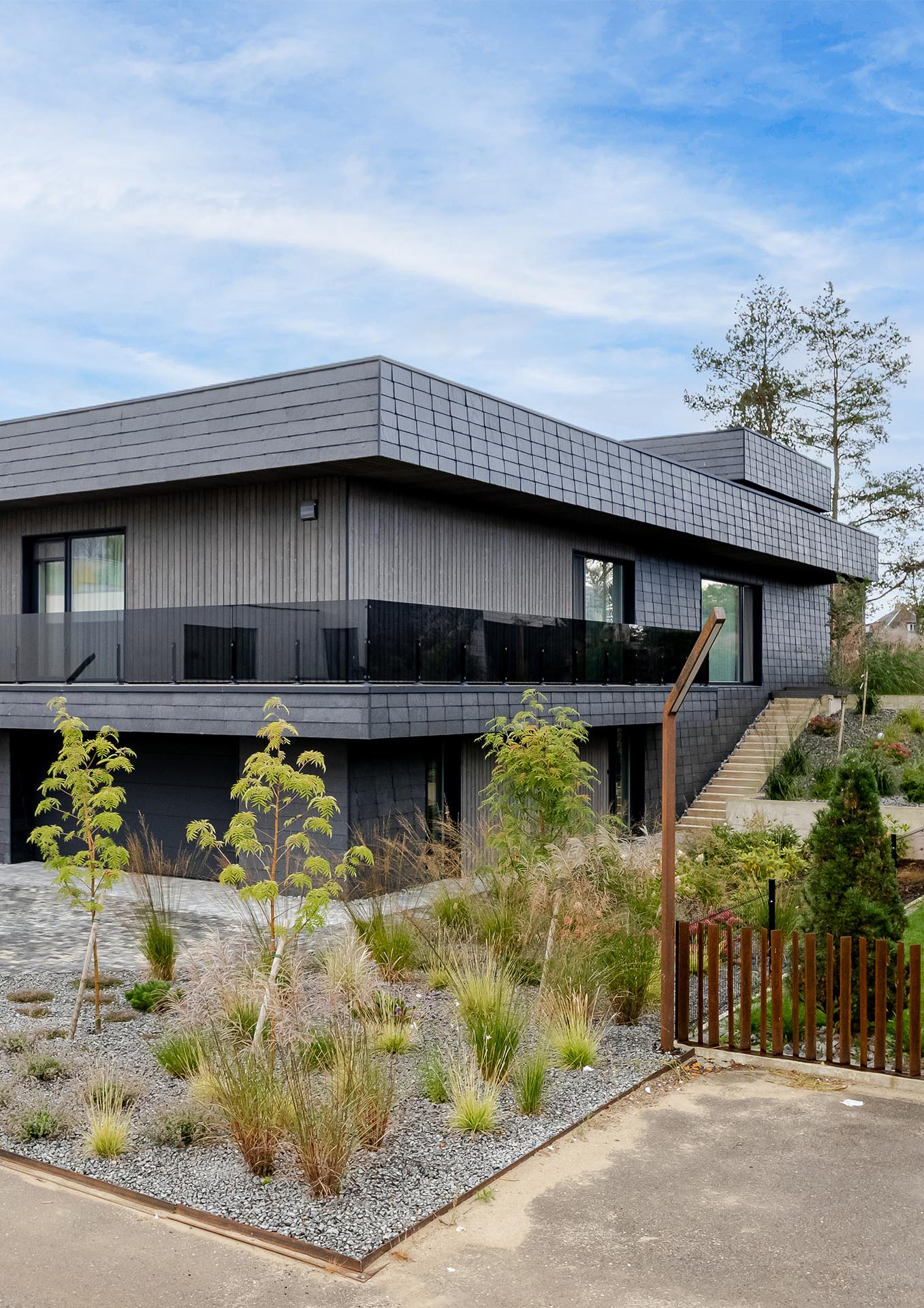 Seamless Oak Aesthetics – When Every Detail Comes Together