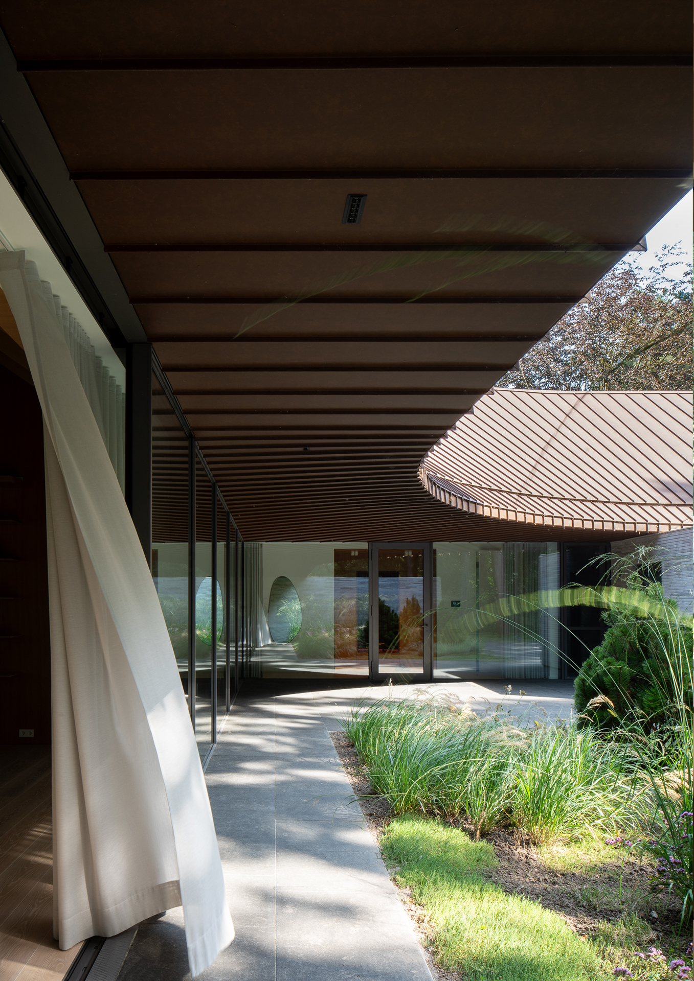 Forest Edge House: Harmony Between Architecture and Nature