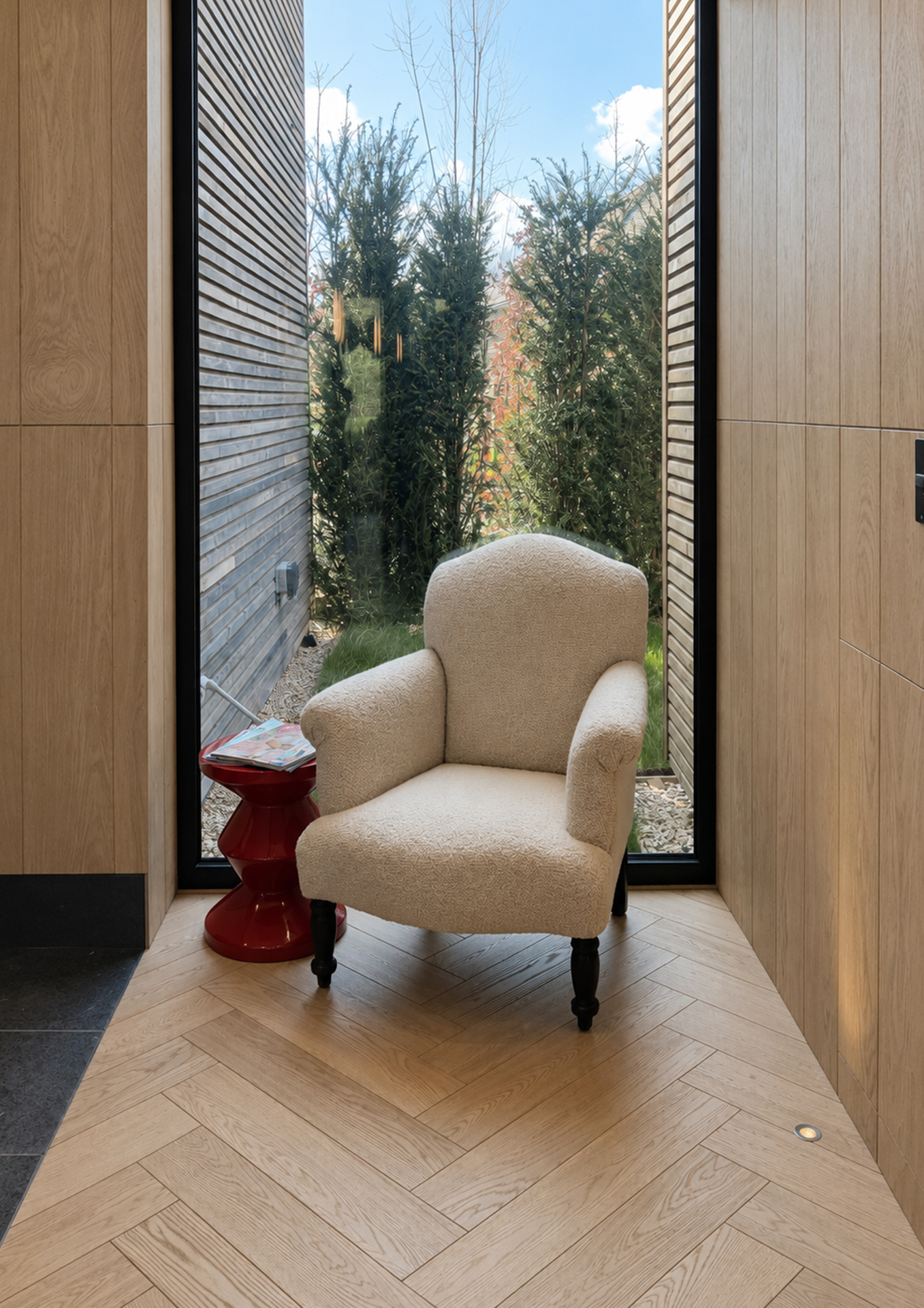 Lakes by Yoo – Oak Elements in the Spa Space